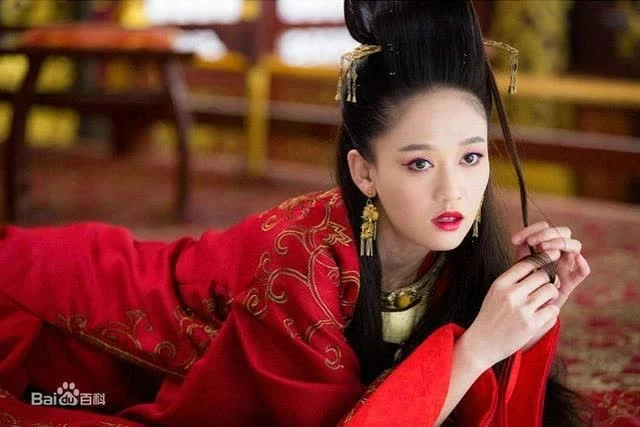 Đông Phương Bất Bại có thật sự bất bại không? Đông Phương Bất Bại có thật sự bất bại không?