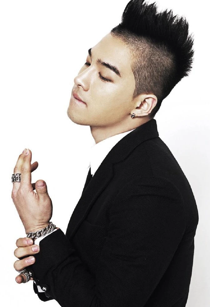 Đủ nắng hoa sẽ nở, đủ rồi Taeyang ơi!