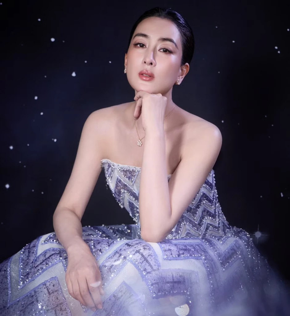 Dương Tử thua cuộc, giải thưởng Trung Quốc bị chỉ trích vì cợt nhả