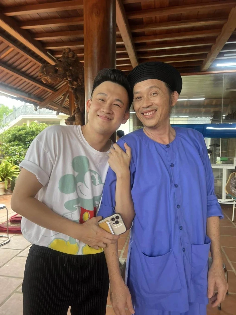 Em ruột Hoài Linh liên tục rao bán tài sản từ biệt thự tới nhẫn kim cương Em ruột Hoài Linh liên tục rao bán tài sản từ biệt thự tới nhẫn kim cương