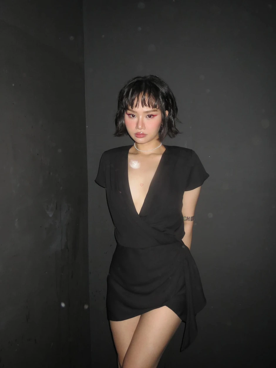 Em Xinh Say Hi ẩn video biểu diễn của Miu Lê giữa ồn ào sử dụng ma tuý