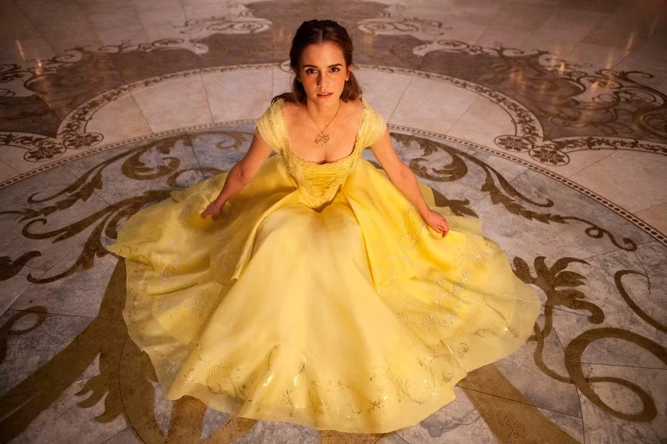 Emma Watson gây tranh cãi khi nói Hollywood không phải nơi để tìm kiếm tình bạn