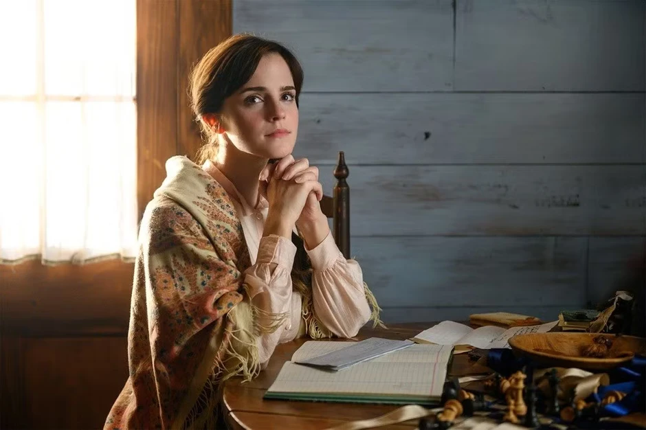 Emma Watson gây tranh cãi khi nói Hollywood không phải nơi để tìm kiếm tình bạn