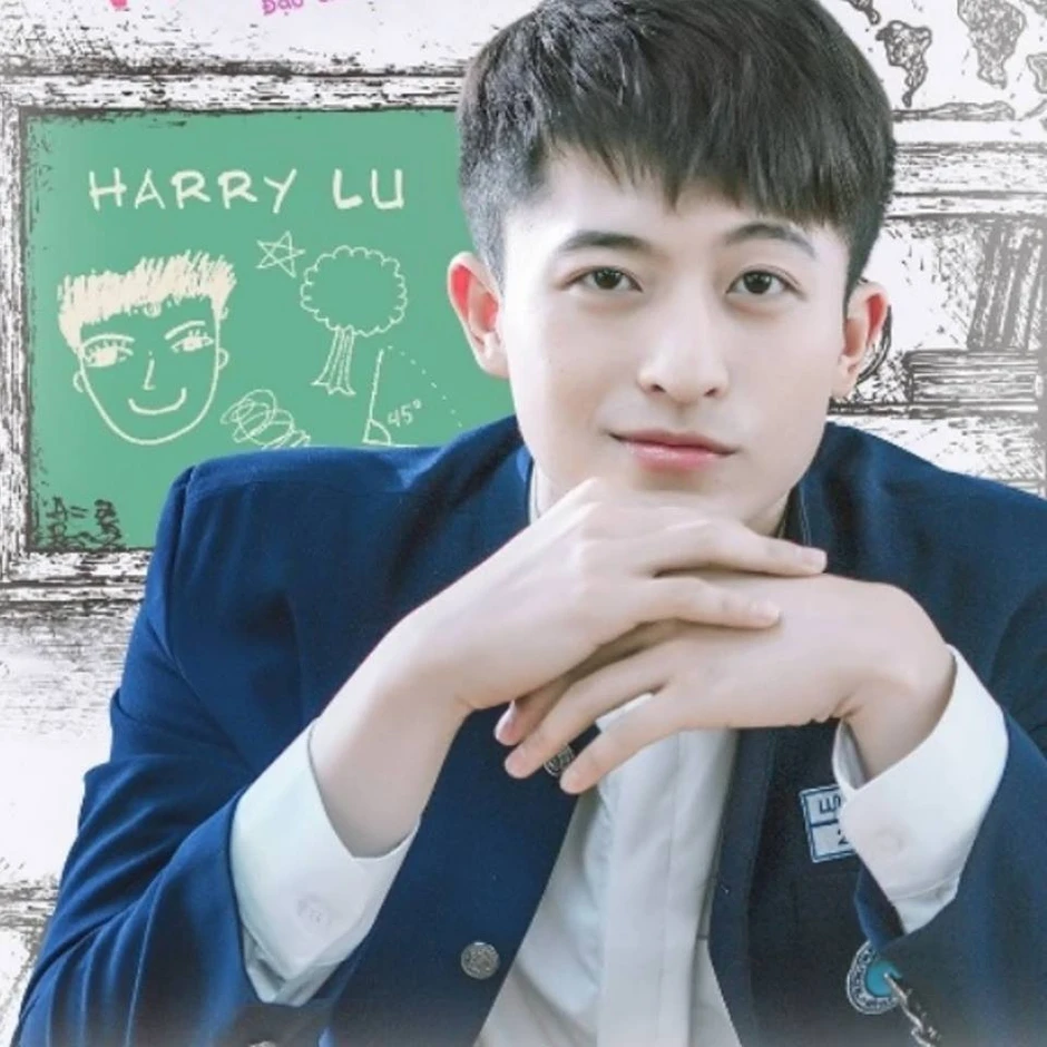 F4 Việt Nam phải dạt qua một bên vì Harry Lu F4 Việt Nam phải dạt qua một bên vì Harry Lu