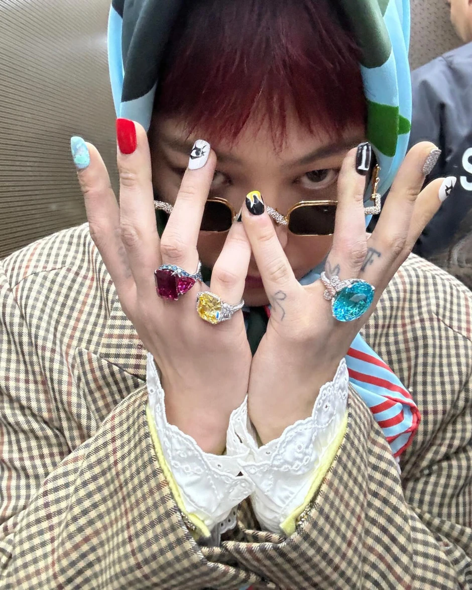 G-DRAGON đánh rơi 210 tỷ trên sân khấu Coachella