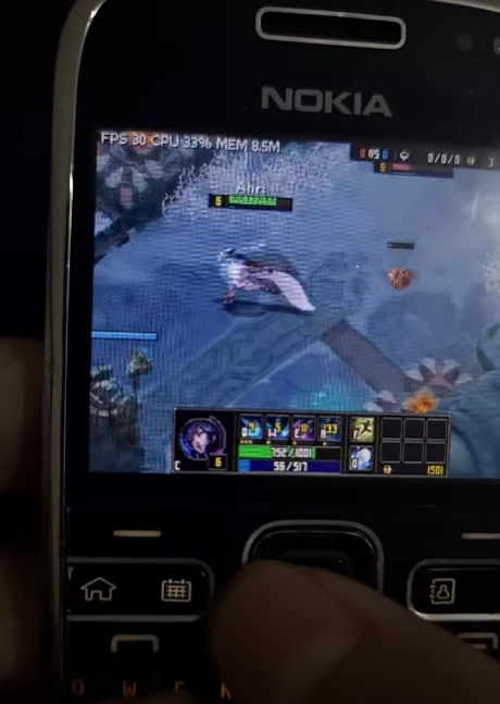 Game thủ Việt Nam chuyển thể Liên Minh Huyền Thoại lên "cục gạch" Nokia, khiến cả cộng đồng 'choáng váng'"