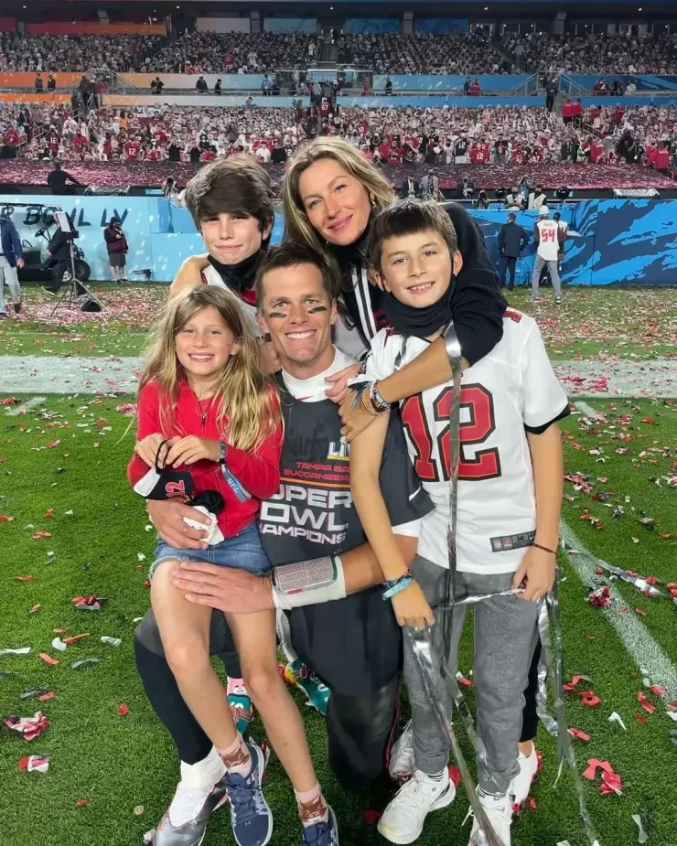 Gisele Bundchen kết thúc cuộc hôn nhân với Tom Brady chỉ bằng ba từ