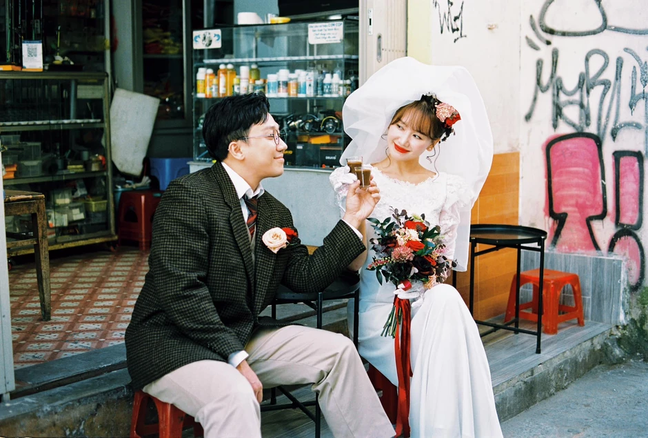 Hari Won 2 lần phẫu thuật ung thư cổ tử cung: Chồng có tài sản hơn 1.000 tỷ, được cưng như trứng