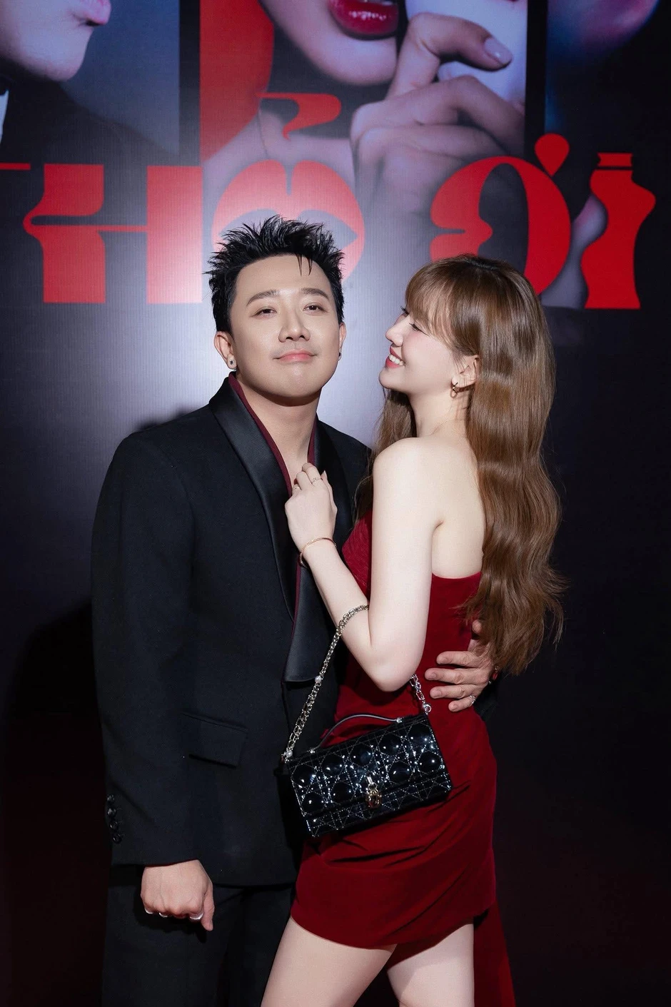 Hari Won 2 lần phẫu thuật ung thư cổ tử cung: Chồng có tài sản hơn 1.000 tỷ, được cưng như trứng
