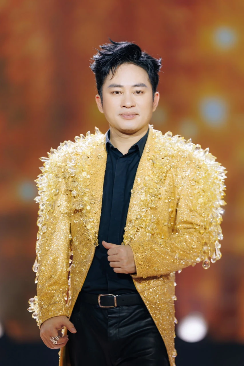 Hit 100 triệu views vào tay Tùng Dương như “dằn mặt” người yêu cũ, nghe xong hoang mang cực mạnh Hit 100 triệu views vào tay Tùng Dương như “dằn mặt” người yêu cũ, nghe xong hoang mang cực mạnh