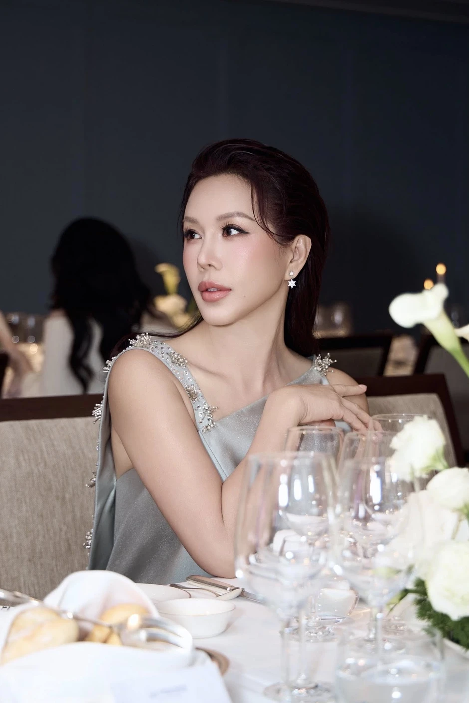 Hoa hậu Thu Hoài lên tiếng giữa lúc thẩm mỹ viện Khơ Thị bị phạt 95 triệu đồng