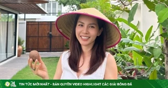 Hoa trái nở rộ trong biệt thự vùng ven của vợ chồng Hoàng Bách