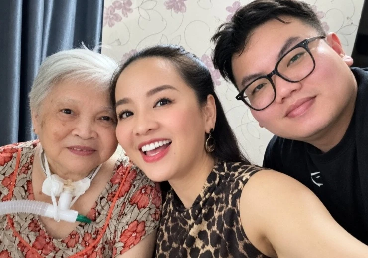 Hoài An Người đẹp Tây Đô tuổi 52 nặng gánh, chưa yêu dù nhiều người theo đuổi