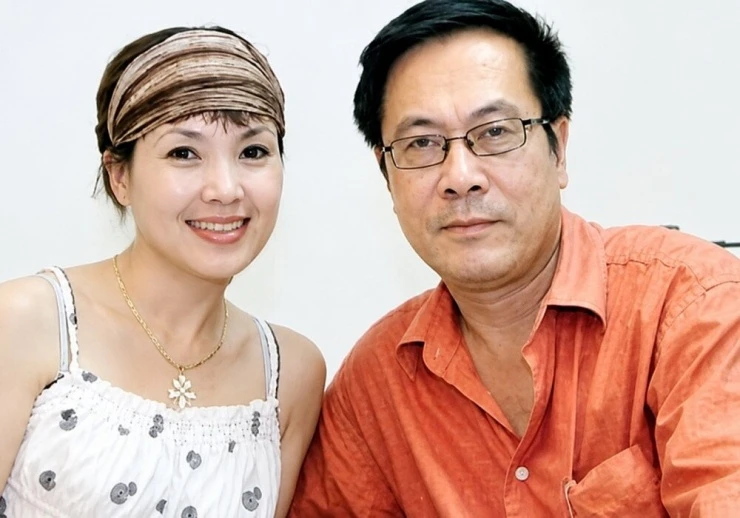 Hôn nhân 40 năm viên mãn dù không có con chung của NSND Lan Hương và chồng đạo diễn