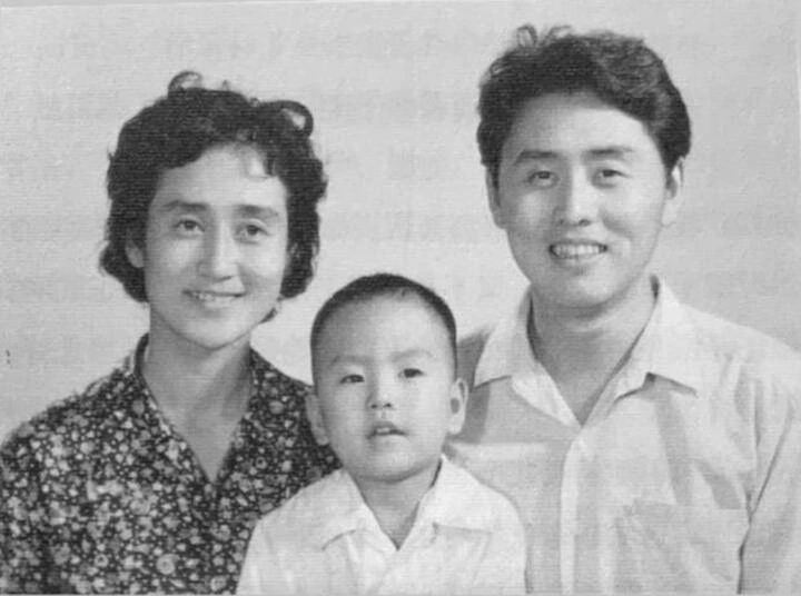 Hôn nhân Trư Bát Giới: Nên duyên nhờ mai mối, sống viên mãn gần 6 thập kỷ Hôn nhân Trư Bát Giới: Nên duyên nhờ mai mối, sống viên mãn gần 6 thập kỷ