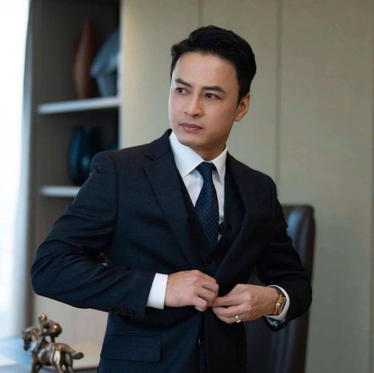 Hồng Đăng thông báo khẩn