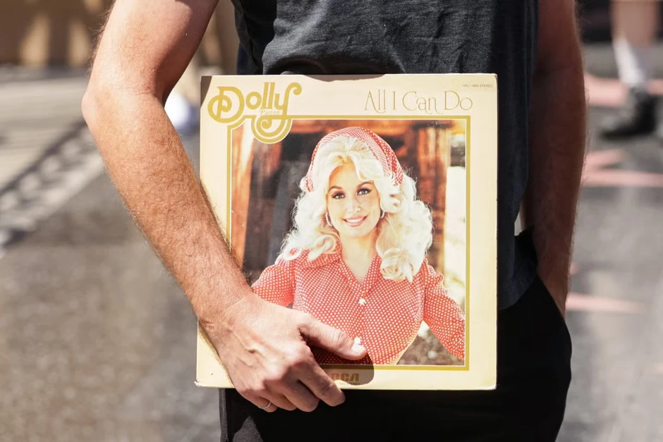 Huyền thoại Dolly Parton I will always love you mất vì ung thư