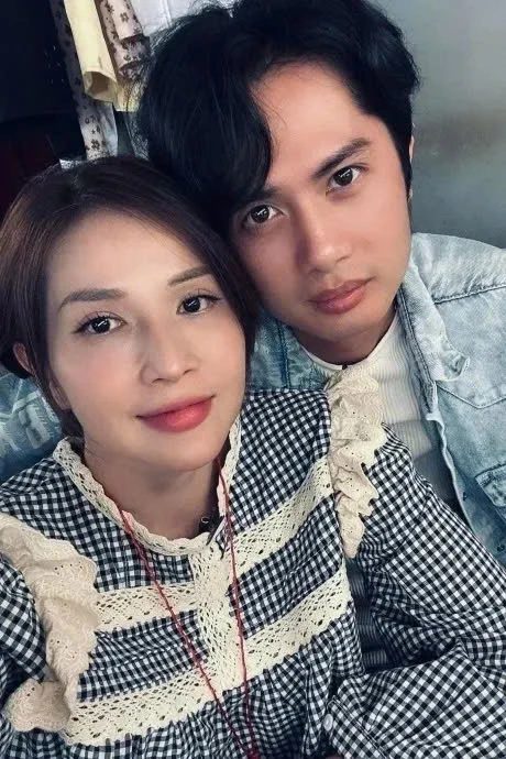 Huỳnh Phương - Khả Như xác nhận hẹn hò ngày 8/3