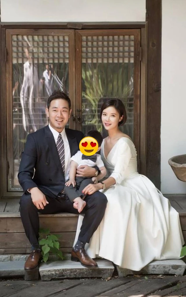 Hwang Jung Eum thốt lên chua chát: "Hôn nhân thất bại, chuyện kiếm tiền cũng thất bại luôn" Hwang Jung Eum thốt lên chua chát: "Hôn nhân thất bại, chuyện kiếm tiền cũng thất bại luôn"