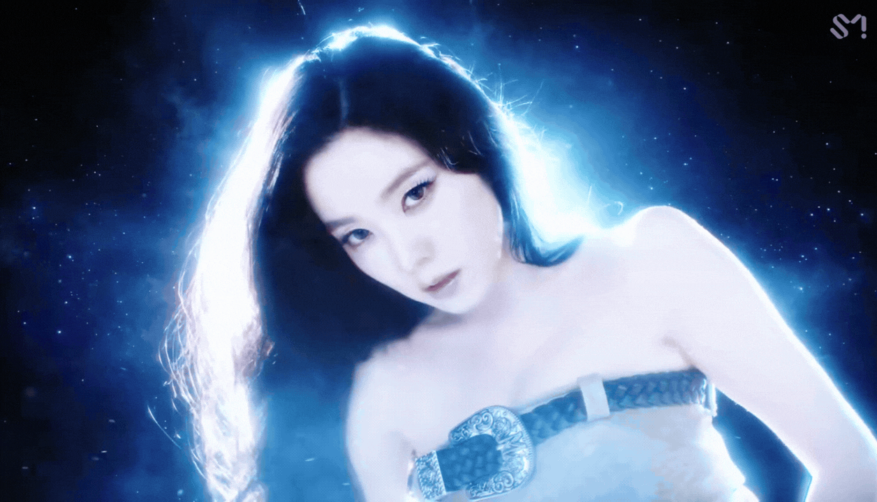 IRENE comeback, nhan sắc quyến rũ cả thế giới