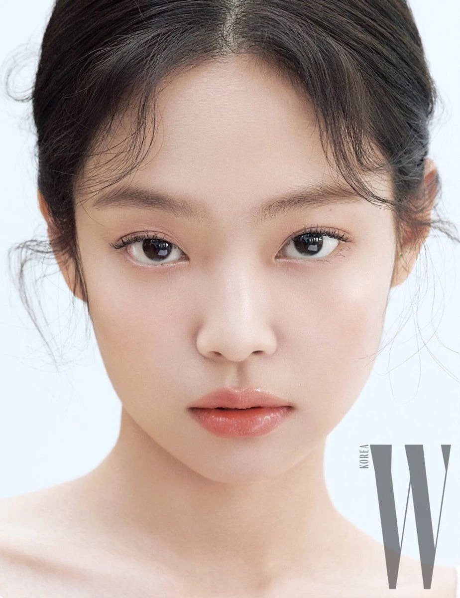 Jennie (BLACKPINK) Đã Trưởng Thành: Hành Trình Khẳng Định Cá Tính và Đẳng Cấp Trong Ngành Giải Trí