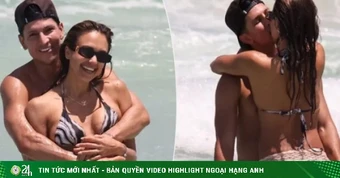 Jessica Alba và bạn trai quấn quýt không rời khi đi nghỉ mát