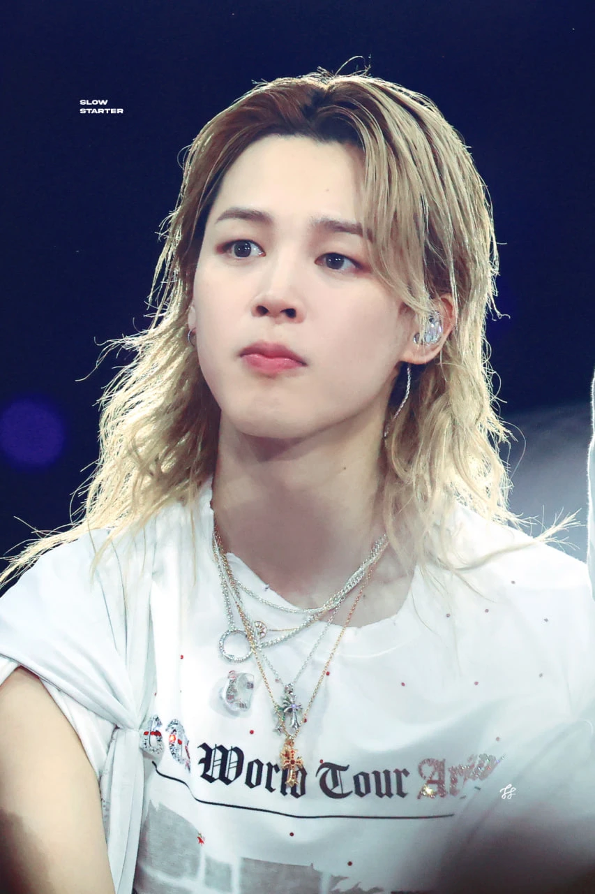 Jimin (BTS) được nhận xét giống hệt Rosé (BLACKPINK)