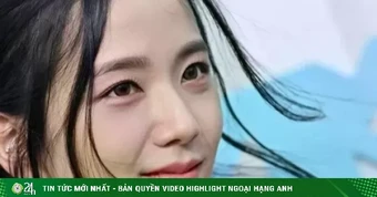 Jisoo (BlackPink) lao đao