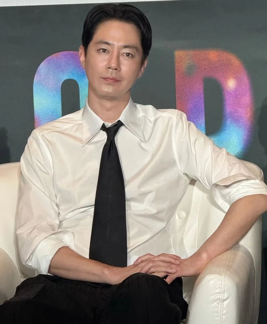 Jo In Sung tới Việt Nam, U50 vẫn quá đẹp trai