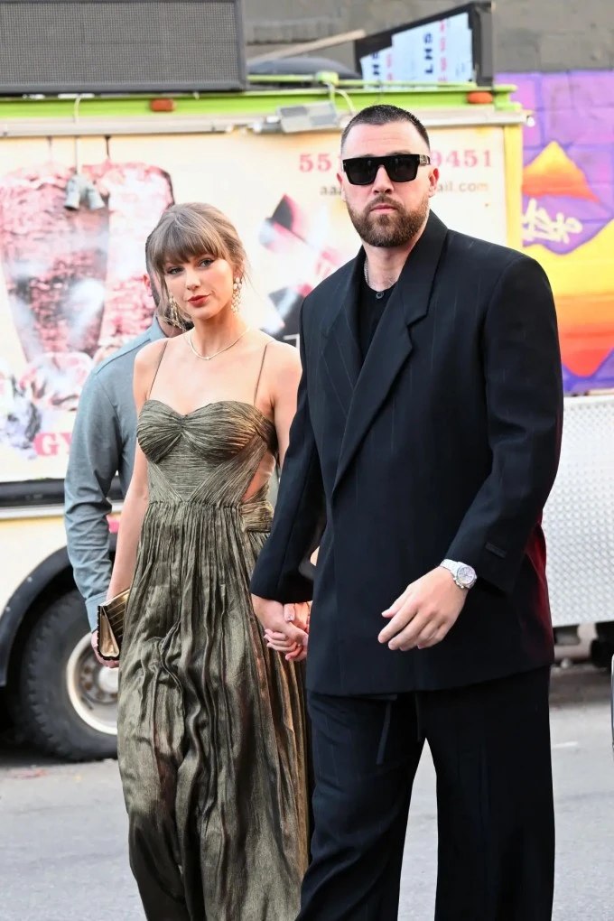 Khách mời khó chịu vì một yêu cầu trong đám cưới của Taylor Swift
