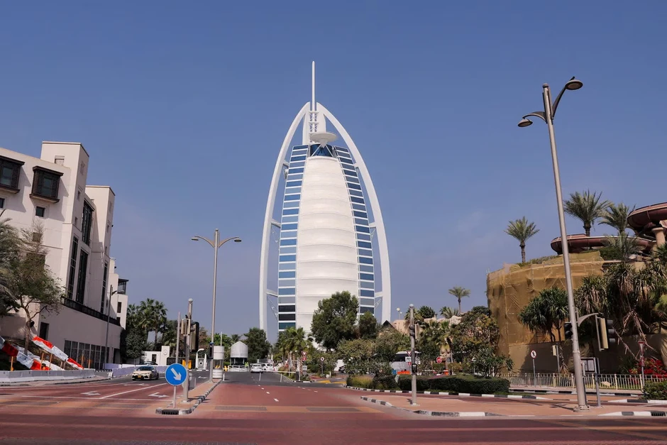 Khách sạn xa xỉ ở Dubai đóng cửa