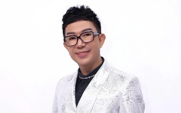 Khán giả phẫn nộ clip ca sĩ Long Nhật ráo hoảnh, không hối lỗi