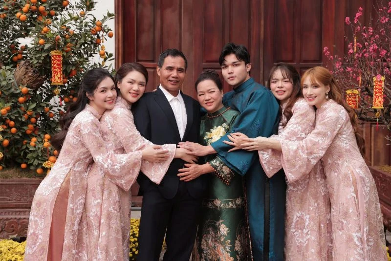 Không phải MV, đây chính là chồng sắp cưới của Hoà Minzy! Không phải MV, đây chính là chồng sắp cưới của Hoà Minzy!