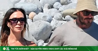 Không tin nổi đây là Victoria Beckham ở tuổi 52