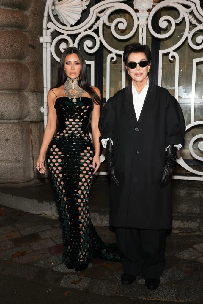 Kim Kardashian bị kiện: Cập nhật vụ kiện mới nhất và phản ứng của sao truyền hình thực tế