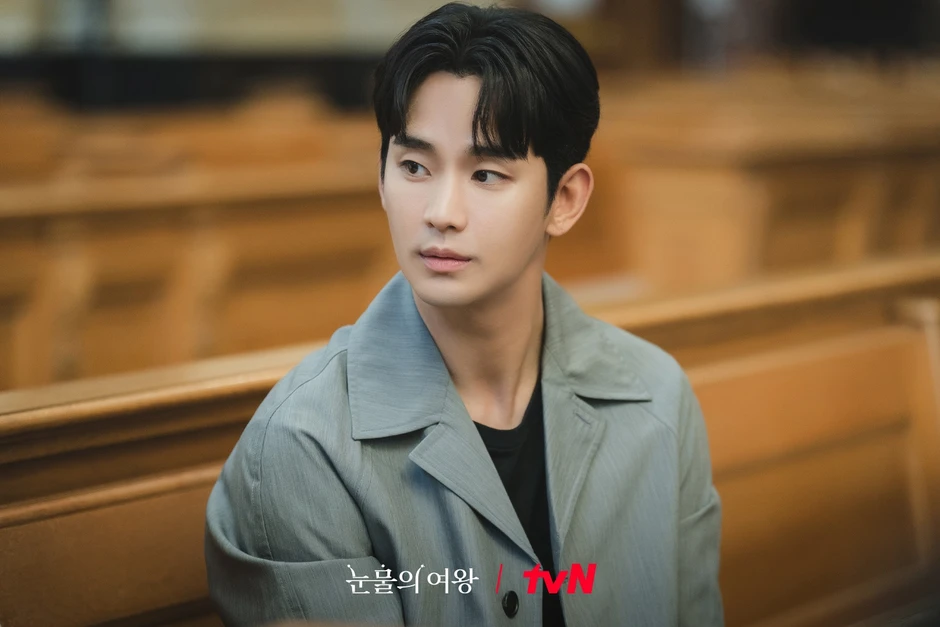 Kim Soo Hyun vào viện điều trị tâm lý, diện mạo giờ gầy sọp thê thảm