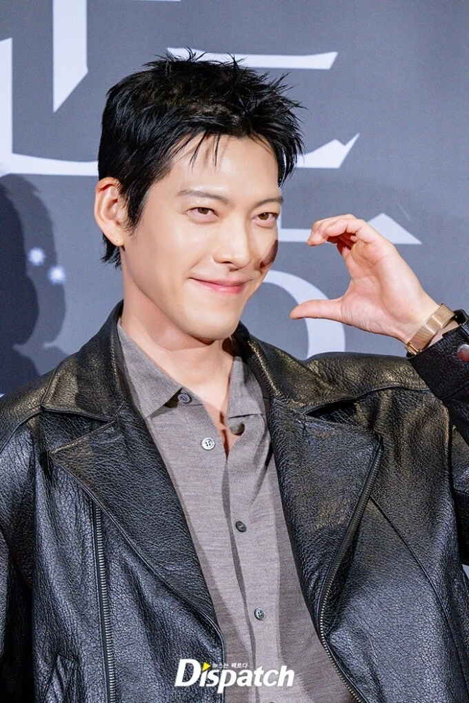 Kim Woo Bin ủng hộ đứa con tinh thần của Shin Min Ah