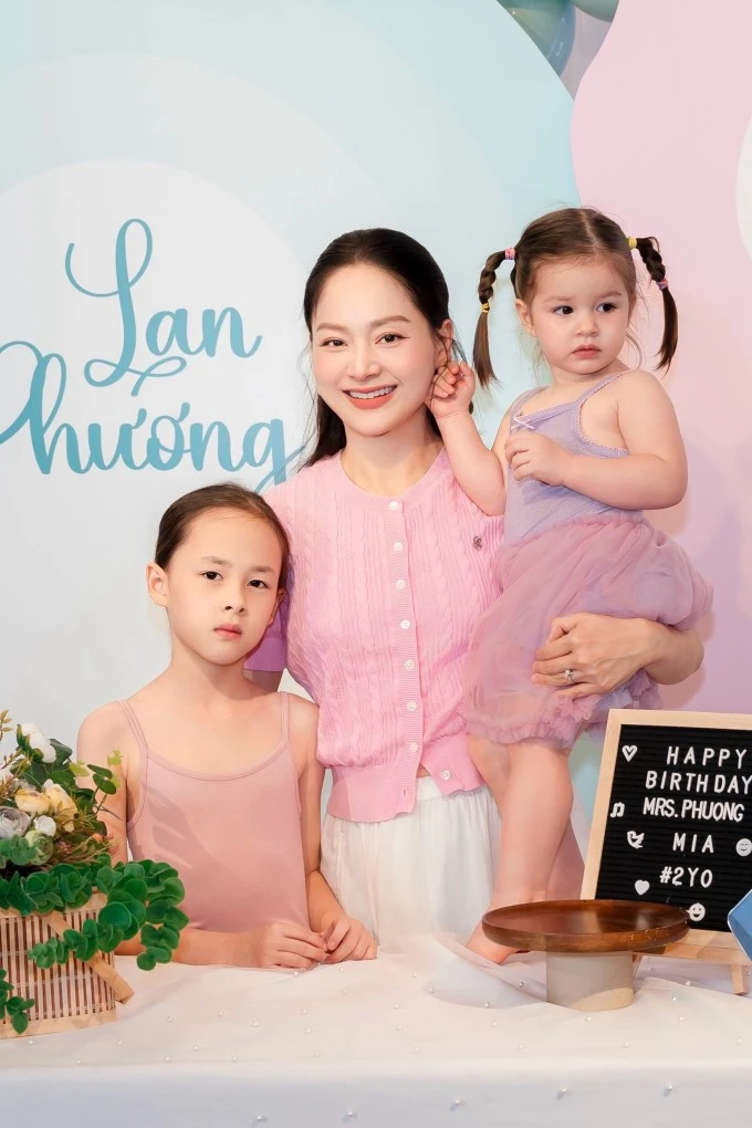 Lan Phương: Tôi yêu cuộc sống sau ly hôn Lan Phương: Tôi yêu cuộc sống sau ly hôn