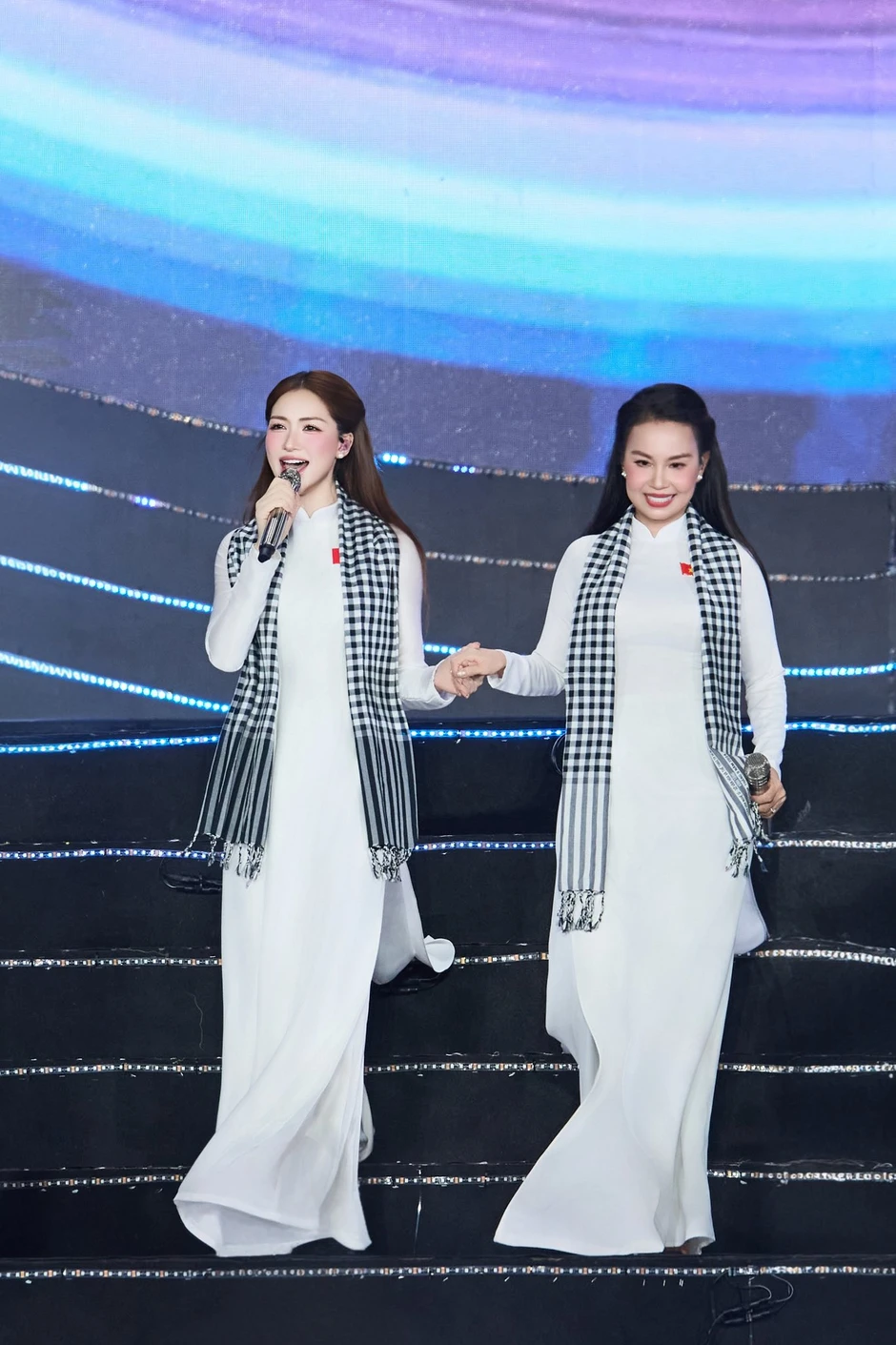 Lãnh Thanh gặp chỉ trích vì phát ngôn: "Thiếu gì cây lúa đã chín mà bông vẫn ngẩng đầu"