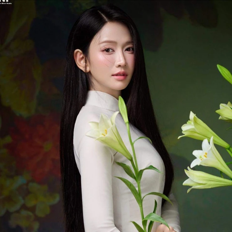 Lê Bống: Từ hot TikToker nhiều tranh cãi đến MC VTV và diễn viên phim giờ vàng Lê Bống: Từ hot TikToker nhiều tranh cãi đến MC VTV và diễn viên phim giờ vàng