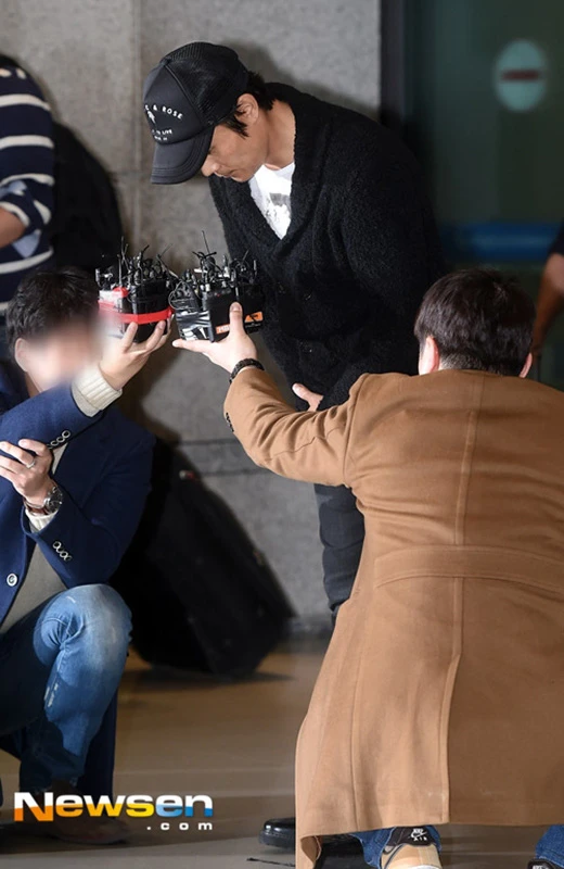 Lee Byung Hun đã ngoại tình còn ra tối hậu thư cho vợ