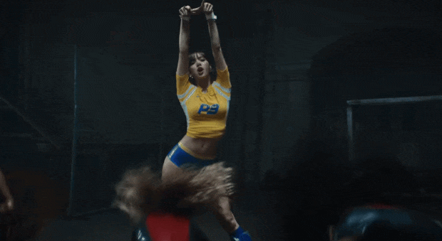 Lisa lần đầu hát nhạc World Cup: Bắn rap đã tai, sắc vóc bốc lửa "đốt cháy" giải bóng lớn nhất hành tinh! Lisa lần đầu hát nhạc World Cup: Bắn rap đã tai, sắc vóc bốc lửa "đốt cháy" giải bóng lớn nhất hành tinh!