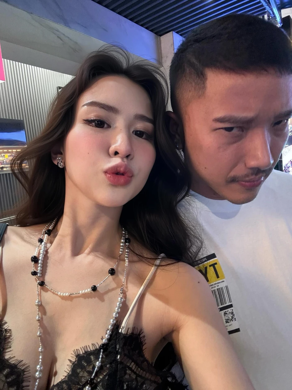 Lộ clip mỹ nhân Việt âm thầm sinh con cho doanh nhân Lộ clip mỹ nhân Việt âm thầm sinh con cho doanh nhân