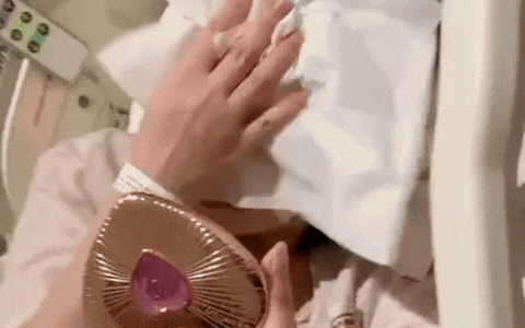 Lộ clip mỹ nhân Việt âm thầm sinh con cho doanh nhân Lộ clip mỹ nhân Việt âm thầm sinh con cho doanh nhân