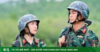 Loạt khoảnh khắc Đại úy Văn Cương chăm sóc Hòa Minzy tình bể tình gây sốt
