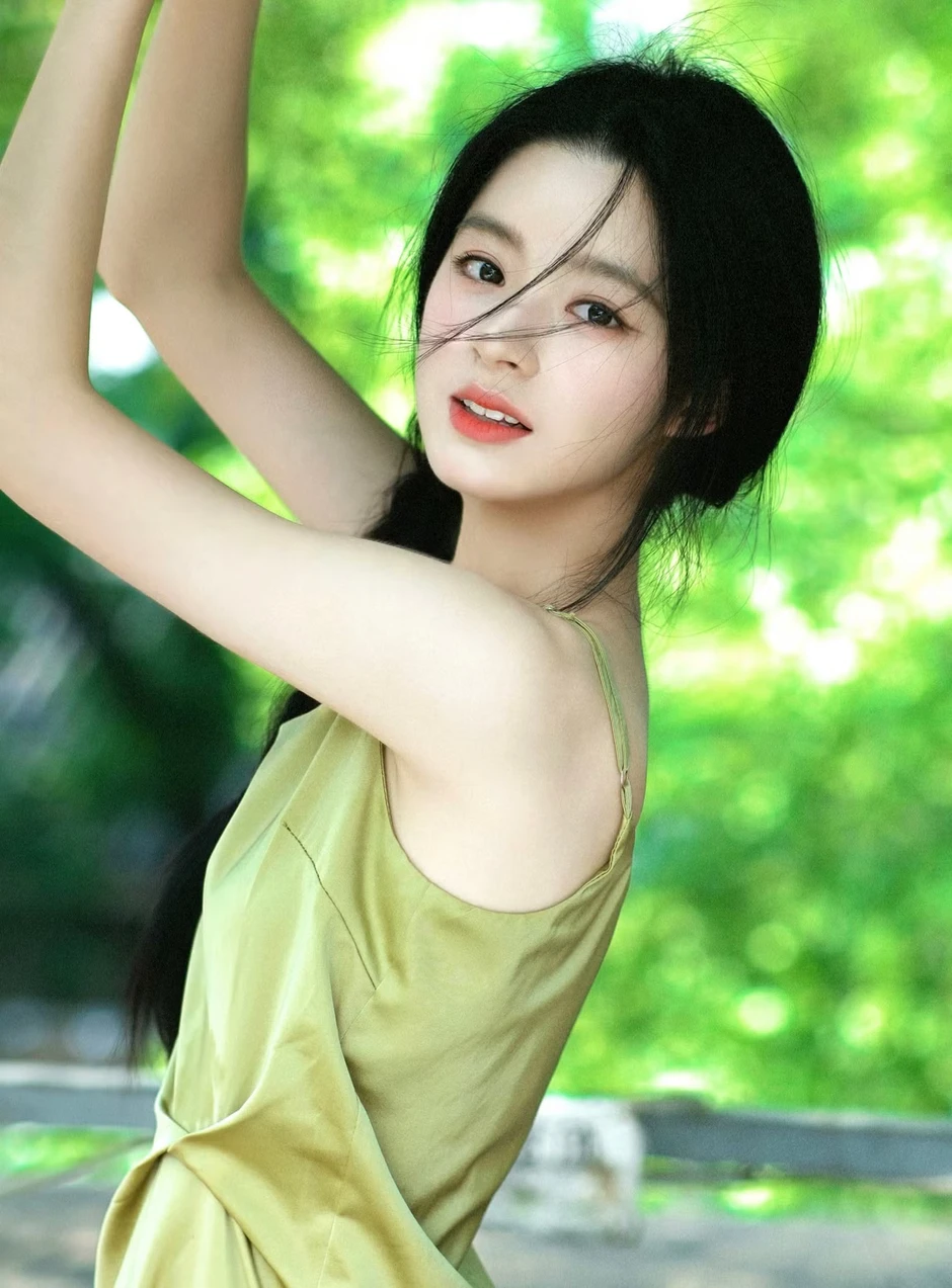 Loạt scandal chôn vùi mầm non xuất sắc nhất Trung Quốc