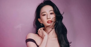 Lưu Diệc Phi “độc toàn thân” suốt 8 năm sau khi chia tay nam thần Hàn Quốc