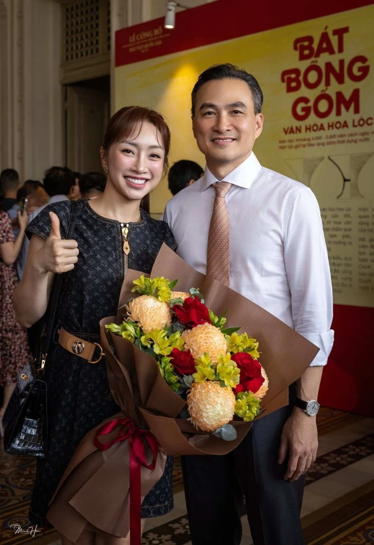Lý do Chi Bảo giải nghệ khi đang ở đỉnh cao sự nghiệp và cuộc sống bên doanh nhân Lý Thùy Chang Lý do Chi Bảo giải nghệ khi đang ở đỉnh cao sự nghiệp và cuộc sống bên doanh nhân Lý Thùy Chang