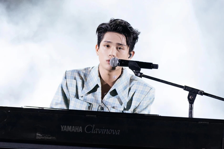 Mỹ nam Việt đang nổi đình đám thì mất tăm mất tích, tung 1 video khiến ai nấy xôn xao Mỹ nam Việt đang nổi đình đám thì mất tăm mất tích, tung 1 video khiến ai nấy xôn xao