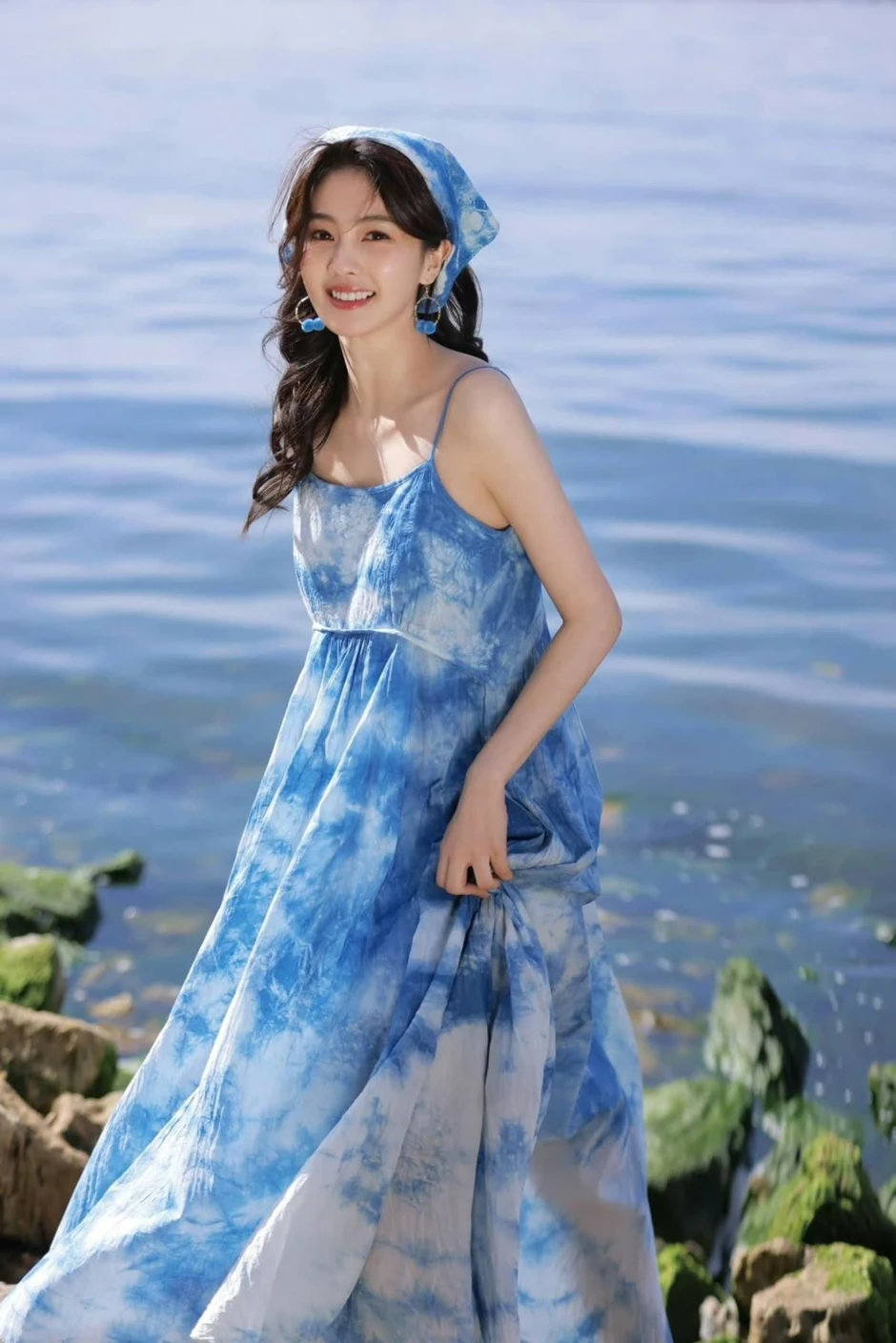 Mỹ nhân có nụ cười vô duyên nhất showbiz không biết xấu hổ à? Mỹ nhân có nụ cười vô duyên nhất showbiz không biết xấu hổ à?